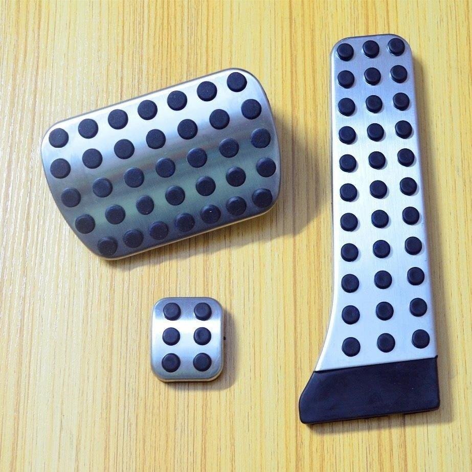 Pedale inoksi per Benz