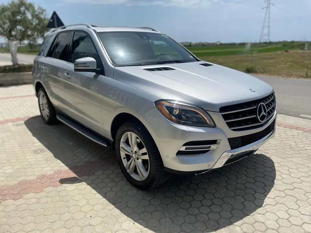 shitet-ml-350-bluetec-w166-1.webp Pedana Ml W166 - Auto Aksesore Albania